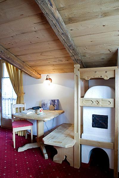 Hotel Garni San Nicolo Pozza di Fassa Luaran gambar